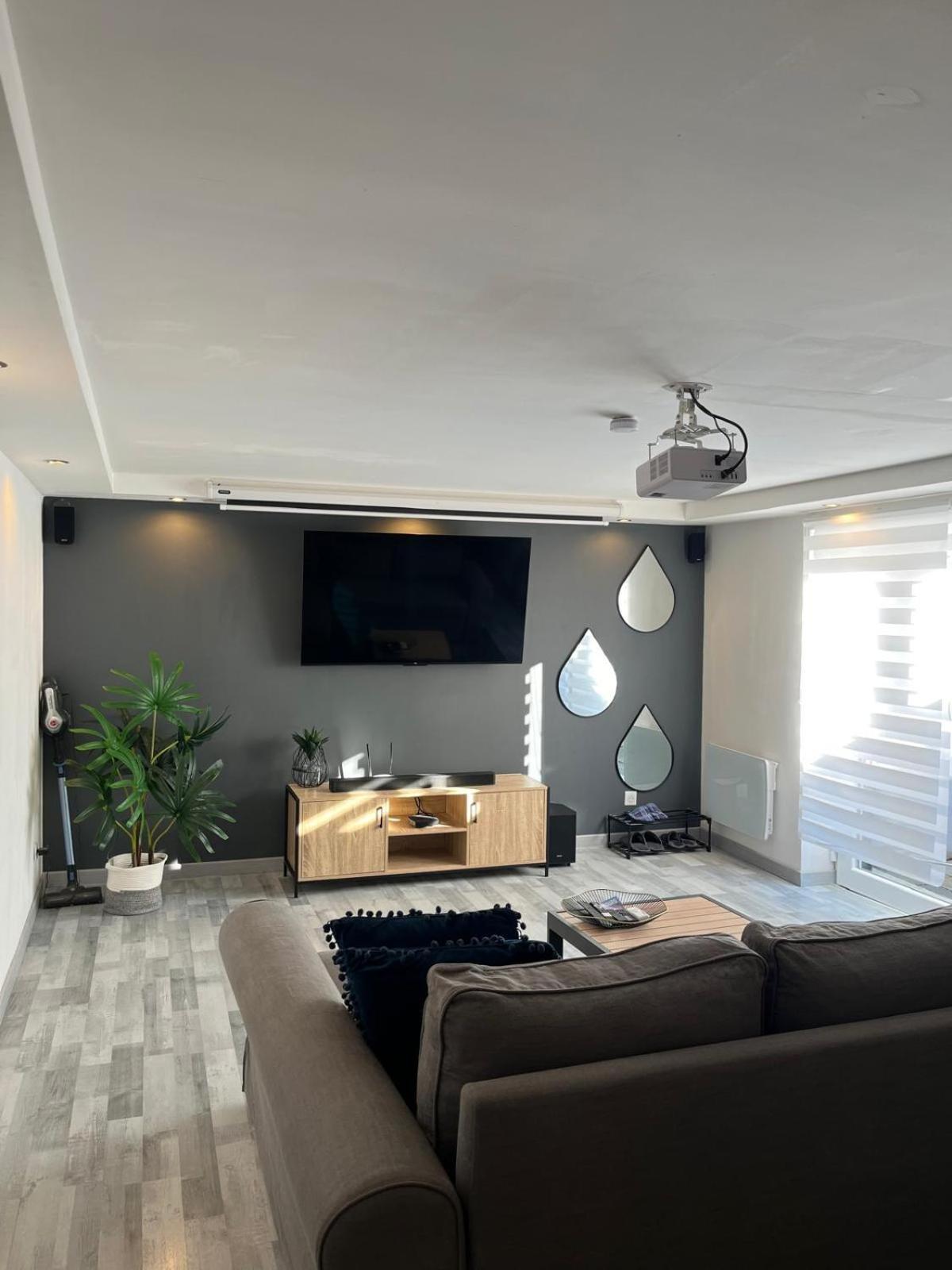 Tres Bel Appartement Type Loft De 40 M2 Dans Maison Avec Parking Privatif Lingolsheim Extérieur photo
